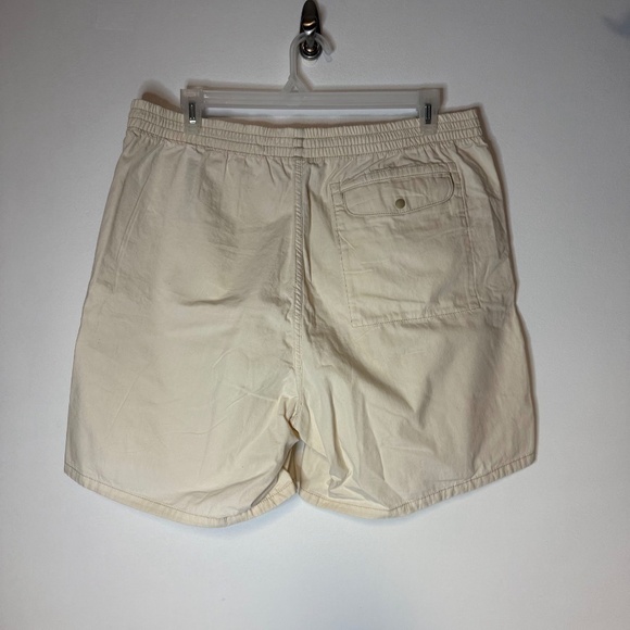 New With Tags Patagonia Shorts Yellow Undyed Natural Funhoggers - Picture 6 of 6